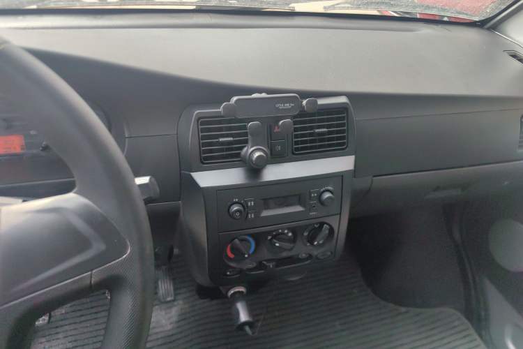 Used Wuling Rongguang Small Truck 2023 1.5L Single-Row LAR
