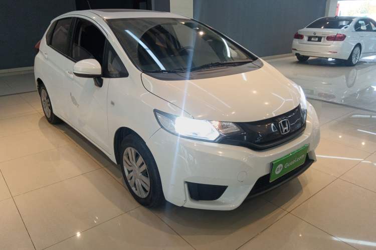 Used Honda Fit 2016 1.5L LXS CVT Comfort Sunroof Version
