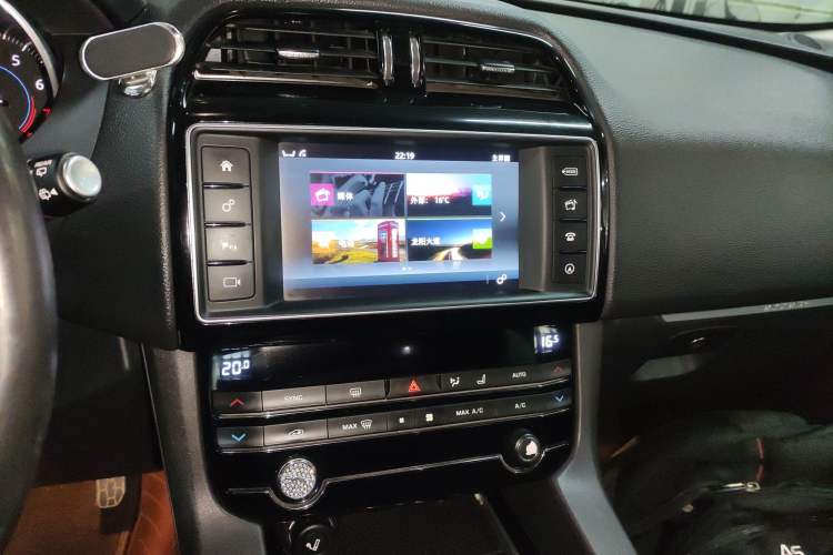 Used Jaguar F-PACE 2018 2.0T Four-Wheel Drive Urban Luxury Edition
