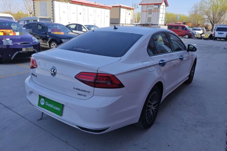 Used Volkswagen Lamando 2021 230TSI DSG Fashion Edition
