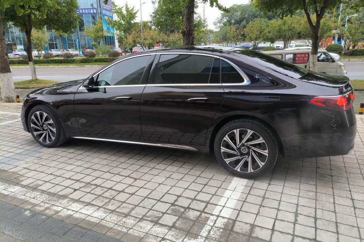 Used Mercedes-Benz E-Class 2024 E 300 L Luxury Model
