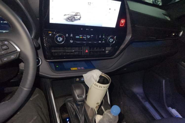 Used Toyota Crown Kluger 2024 2.5L HEV Four-Wheel Drive Premium Edition
