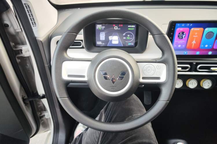 Used Wuling Hongguang MINIEV 2024 3rd Generation 215km Youth Edition