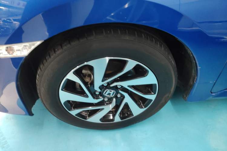 Used Honda Civic 2016 220TURBO CVT Luxury Edition