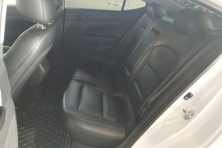 Used Hyundai Elantra 2016 1.4T Dual-Clutch Xuan Dong · Dynamic Version
