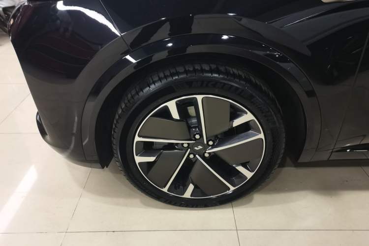 Used Li Auto L9 2025 Ultra Smart Refreshed Edition
