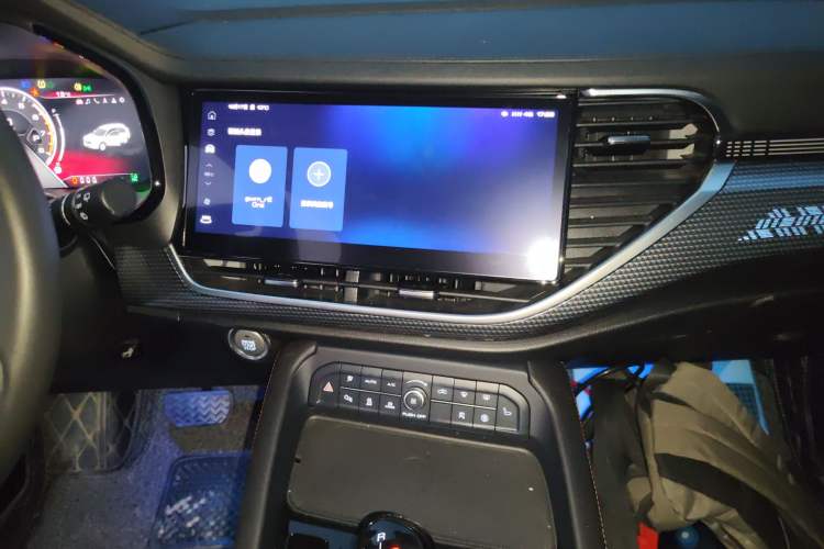 Used Haval F7 2021 2.0T Two-Wheel Drive i-Van
