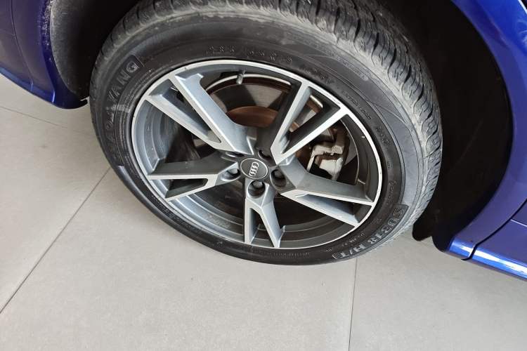 Used Audi Q5L 2018 45 TFSI Prestige Fashion Edition China V Emission Standard
