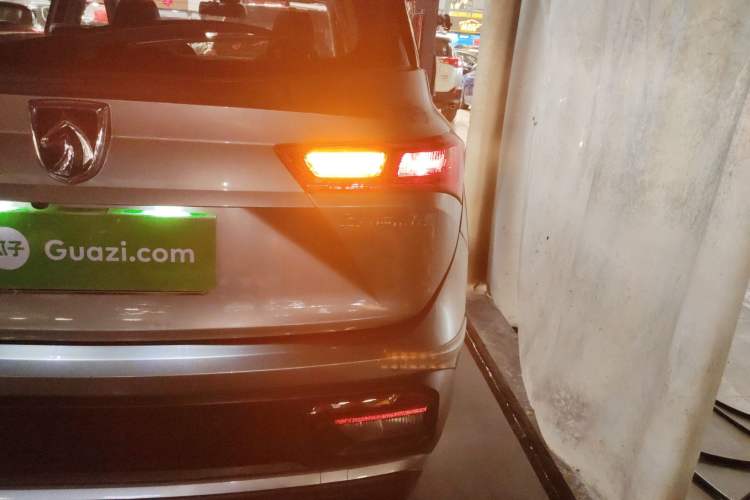 Used Baojun 530 2021 Global Car Anniversary Edition 1.5T CVT Prestige Connected Model 7 Seats
