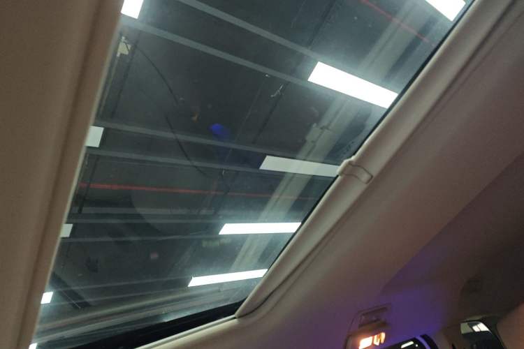 Used Buick GL8 2022 Land Business Class 652T Luxury Model
