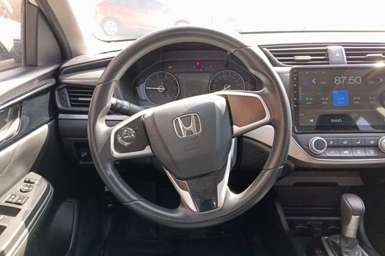 Used Honda Envix 2019 180TURBO CVT Enjoyment Edition China VI
