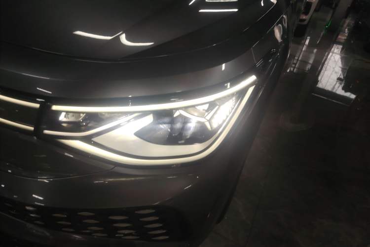 Used Volkswagen ID.6 X 2021 Pro Smart Long-Range Edition