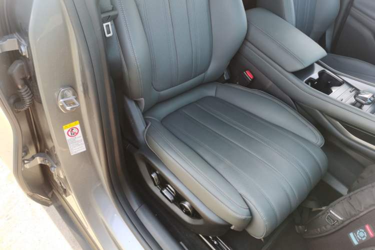 Used BYD Song L EV 2025 Intelligent Driving Version 662 km LiDAR Excellence Edition
