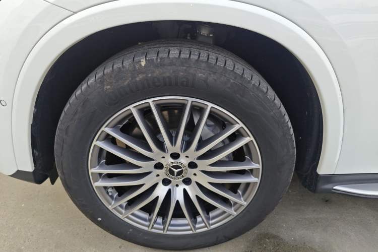 Used Mercedes-Benz GLC 2025 Refreshed GLC 300 L 4MATIC Dynamic Version 5 Seats
