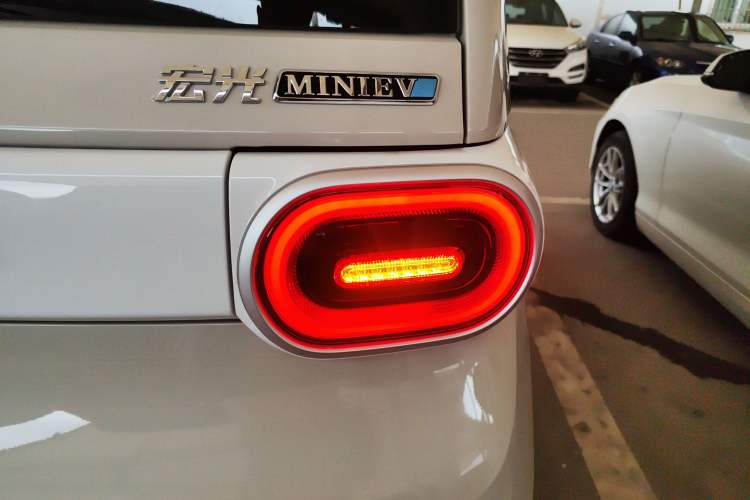 Used Wuling Hongguang MINIEV 2024 3rd Generation 215km Youth Edition
