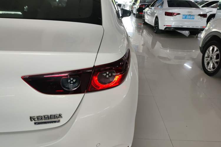 Used Mazda Mazda 3 Axela 2022 2.0L Automatic ZhiXuan Edition
