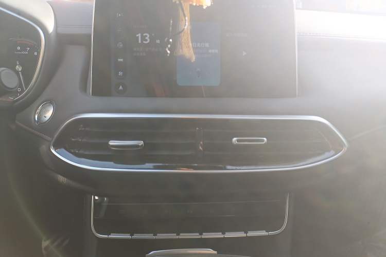 Used MG HS 2018 20T Automatic Two-Wheel Drive Hormone Passion Edition China V Standard