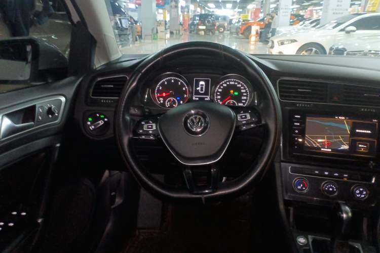 Used Volkswagen Golf 2020 Zhiai Edition 280TSI DSG Comfort Model