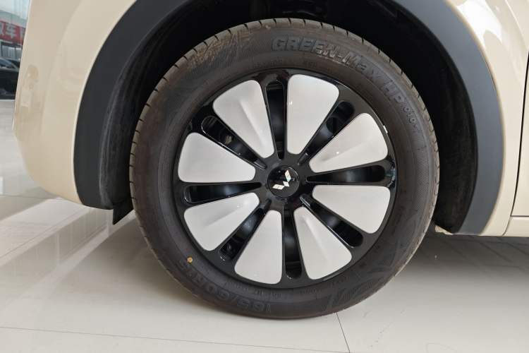 Used Wuling Bingo 2025 333 km Lingxi Connected Version

