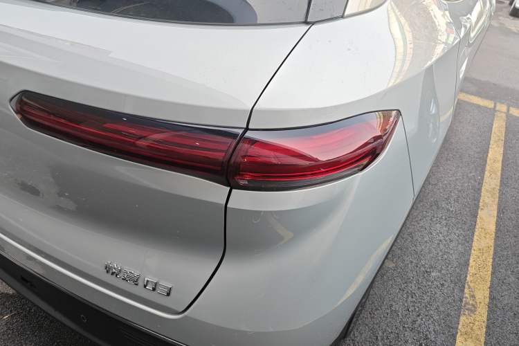 Used Bestune Yueyi 03 2025 445km Joyful Edition