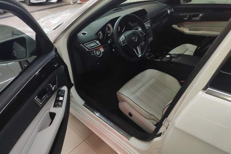 Used Mercedes-Benz E-Class 2015 E 260 L Sport Edition
