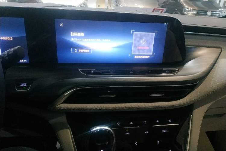 Used Buick GL8 2023 ES Lu Zun Deluxe and Yue Edition