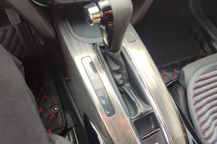 Used Honda XR-V 2017 1.5L LXi CVT Classic Edition