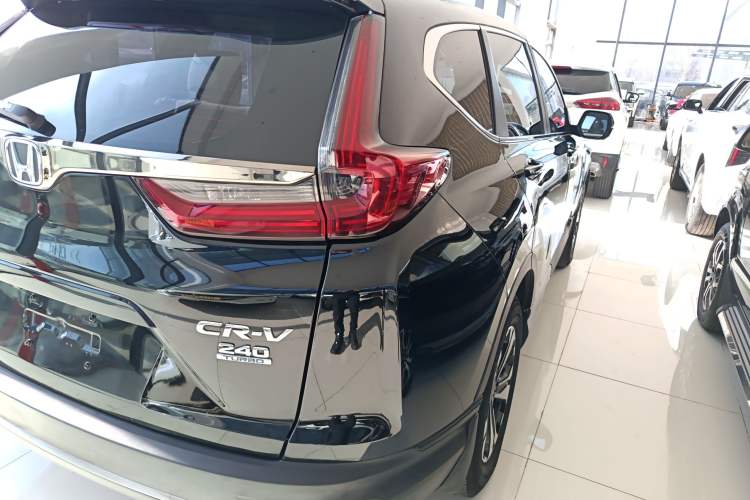 Used Honda CR-V 2021 240TURBO CVT 2WD Comfort Version
