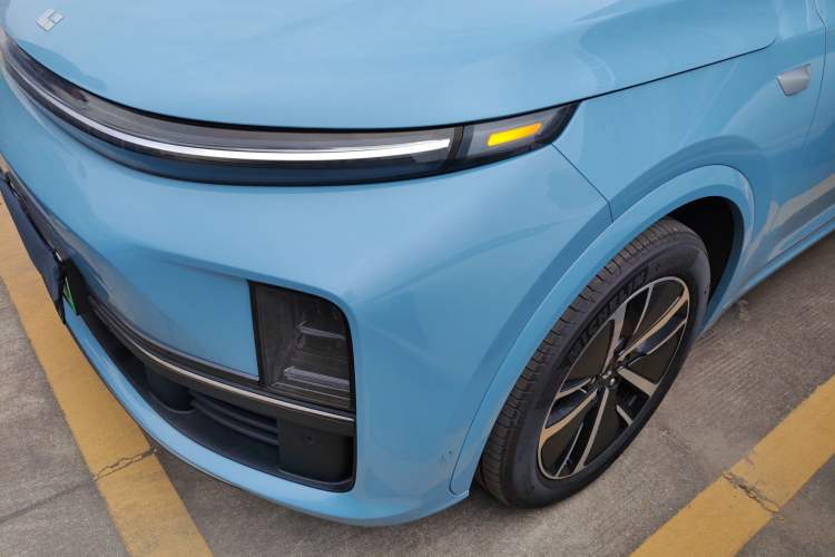 Used Li Auto L7 2024 Pro Model
