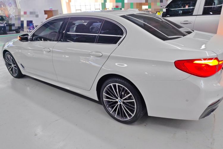 Used BMW 5 Series 2020 530Li Leading Model M Sport Package