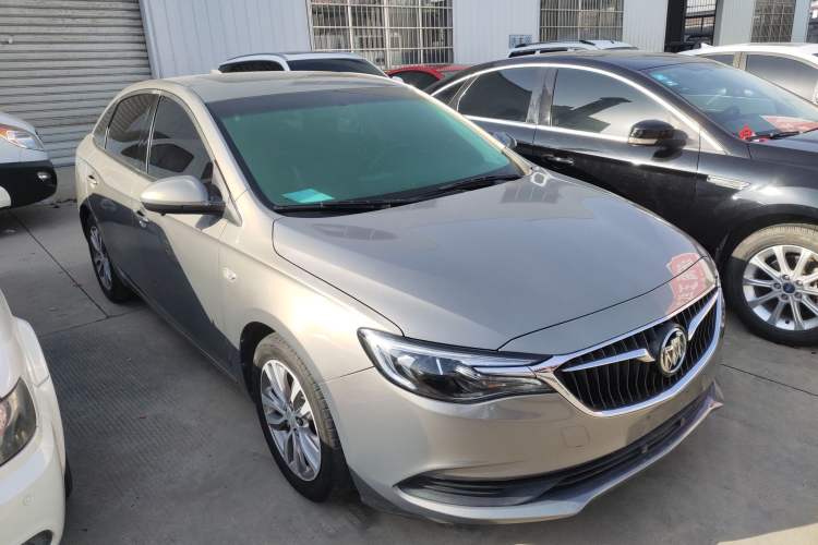 Used Buick GT 2018 18T Automatic Elite Model
