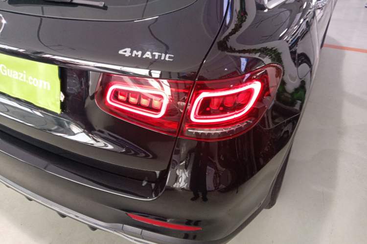 Used Mercedes-Benz GLC 2020 Facelift GLC 260 L 4MATIC Luxury Edition
