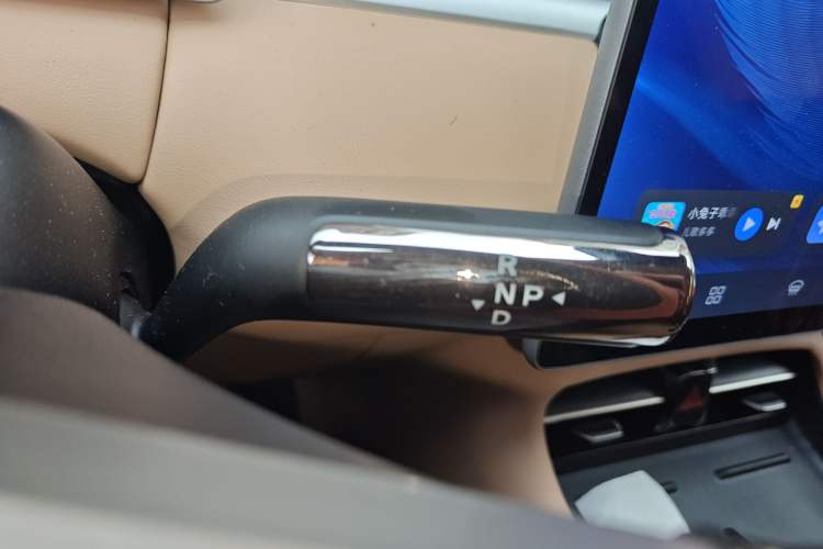 Used  E5 PLUS 2025 165 km Long-Range Version PLUS 5-Seater
