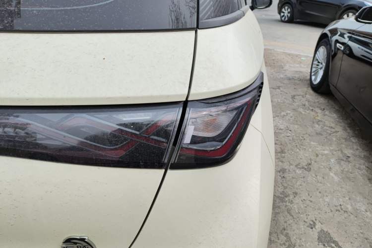 Used BYD Dolphin 2023 420 km Fashion Edition
