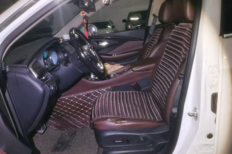 Used Buick Envision 2016 20T Two-Wheel-Drive Elite Model
