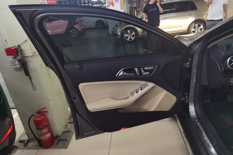 Used Mercedes-Benz GLA 2016 GLA 200 Fashion Model
