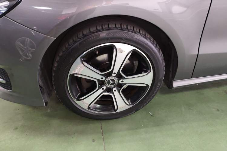 Used Mercedes-Benz B-Class 2017 B 200 Fashion Model
