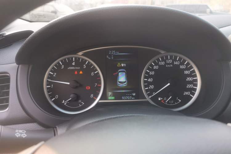 Used Nissan Tiida 2019 1.6L CVT Smart Drive Version China VI Standard