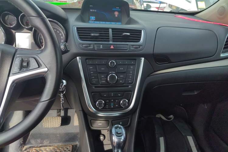 Used Buick Encore 2015 1.4T Automatic Two-Wheel Drive Urban Leading Model
