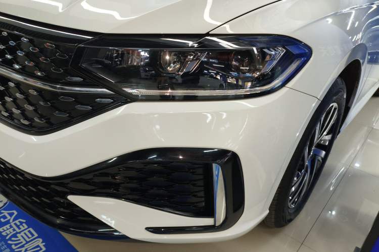 Used Volkswagen Lavida 2024 1.5L Automatic Starry Sky 5 Million Edition