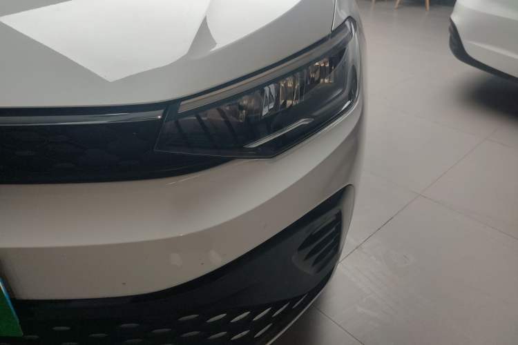 Used Volkswagen Lavida 2023 New Sharp 1.5L Automatic Excellent New Edition
