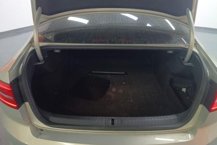 Used Volkswagen Magotan 2018 380TSI DSG Luxury Model
