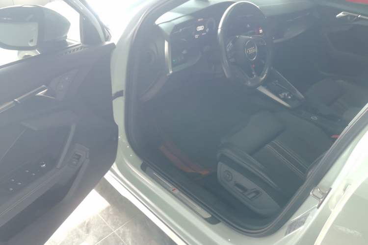 Used Audi A3 2021 Sportback 35 TFSI Fashionable Sports Model
