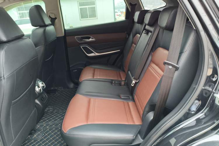 Used  Refine S7 2017 2.0T Automatic Luxury Model