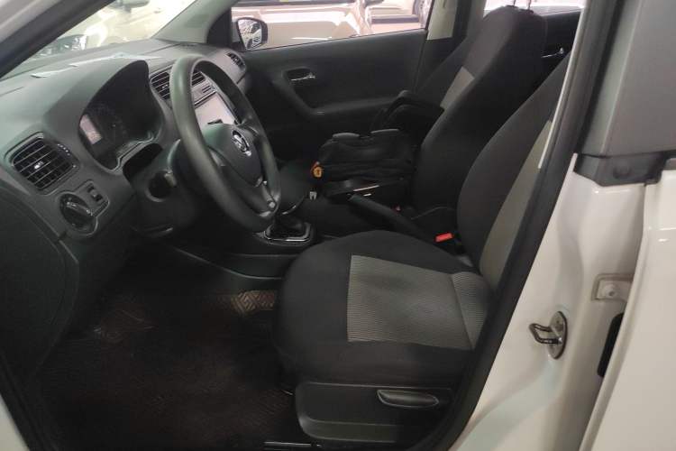 Used Volkswagen Polo 2018 1.5L Automatic Advanced Driving Model
