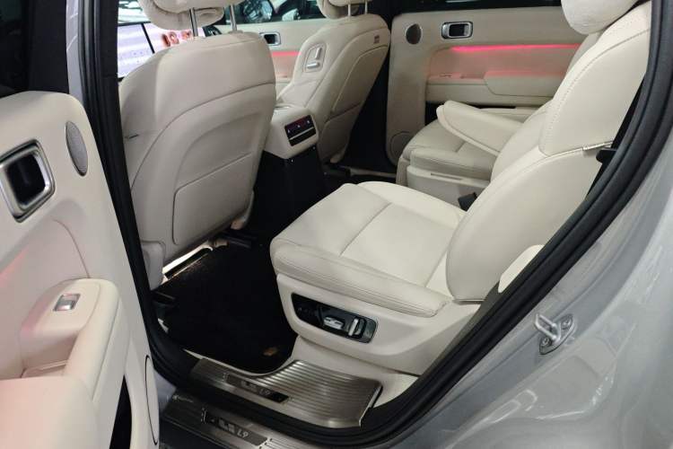 Used Li Auto L9 2022 Max model