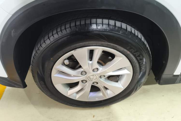 Used Honda Vezel 2015 1.5L CVT two-wheel drive Comfort trim
