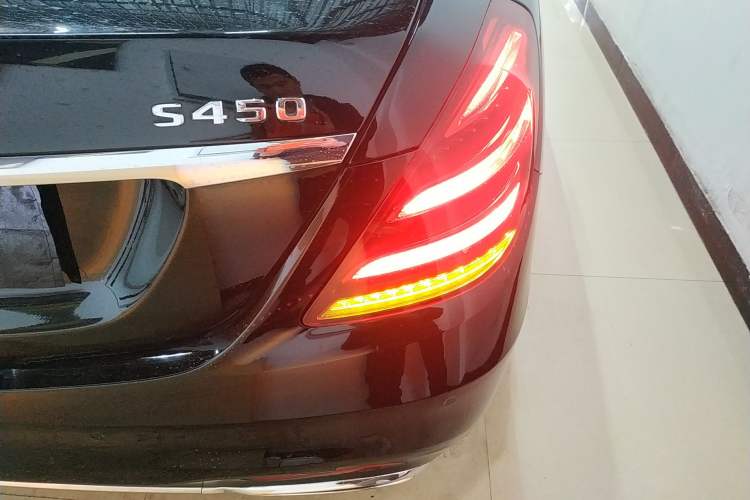 Used Mercedes-Benz S-Class 2014 S 320 L Business Model
