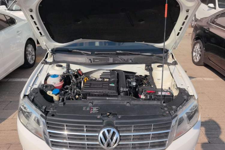 Used Volkswagen Lavida 2013 Revised Version 1.4 TSI DSG Comfort Edition
