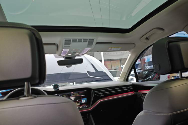 Used Volkswagen Touareg 2022 3.0 TSI Prestige Edition Classic Sport Package